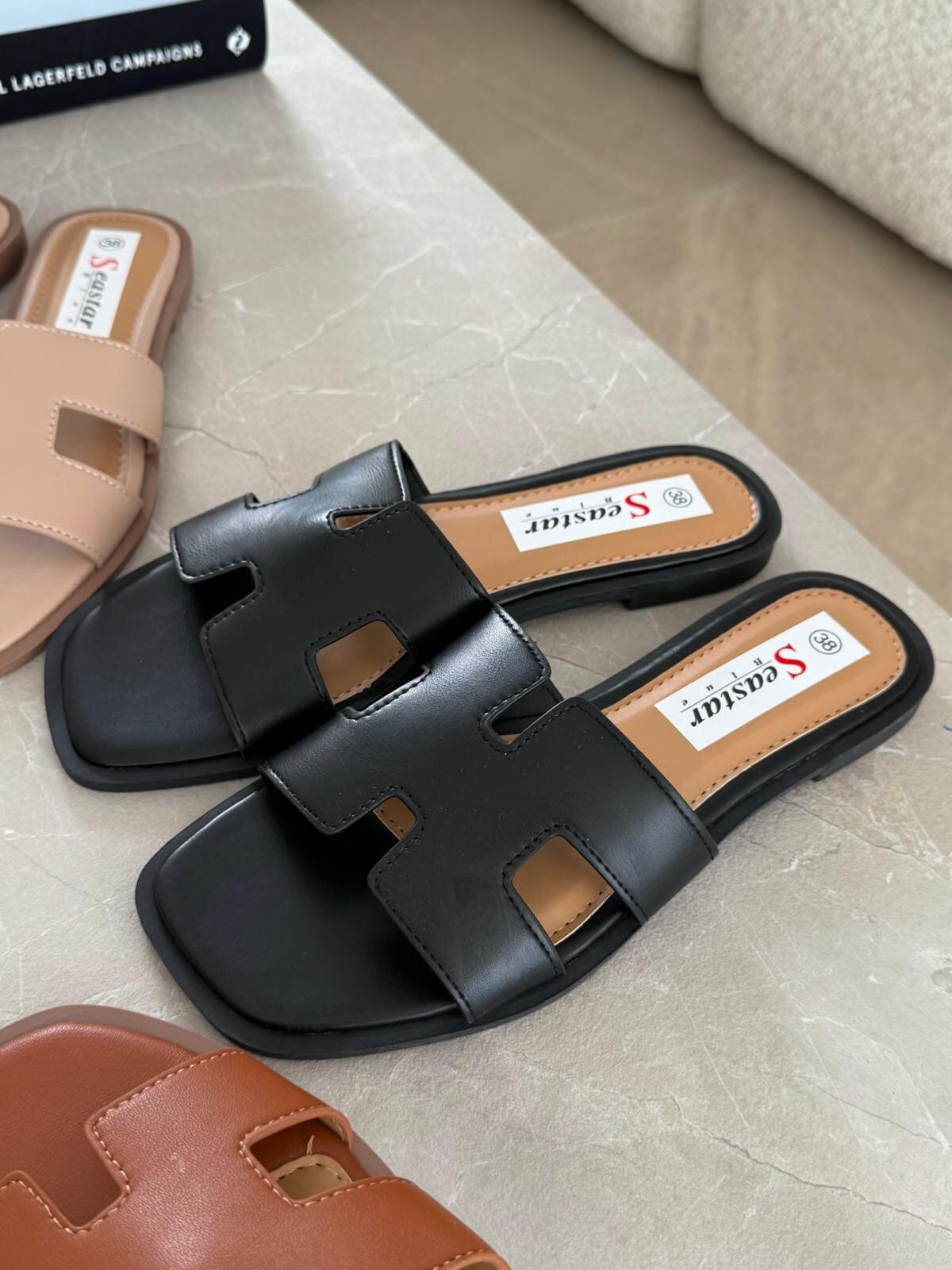 CHANCLAS TOLLY NEGRAS