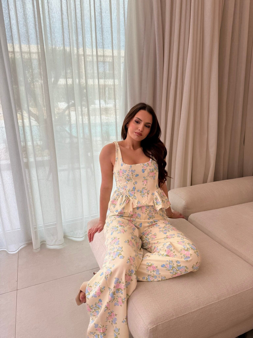 CONJUNTO FLORAL