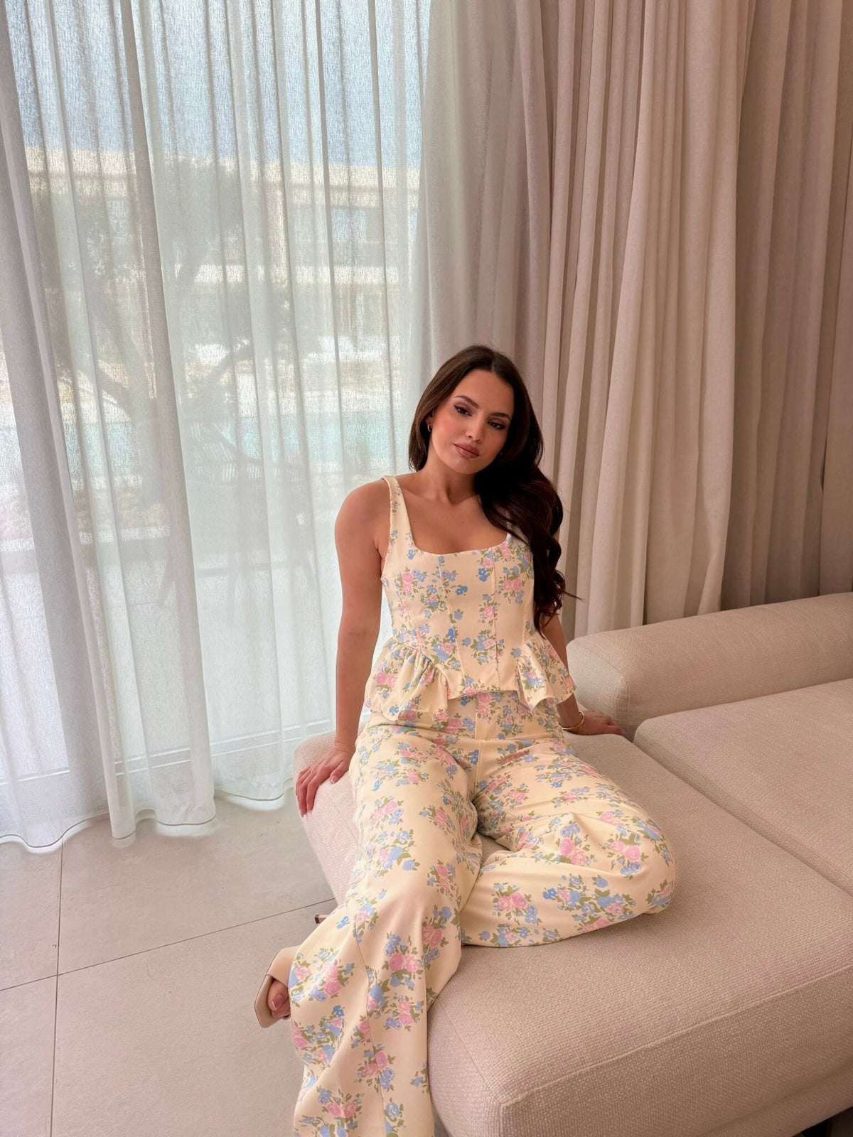 CONJUNTO FLORAL