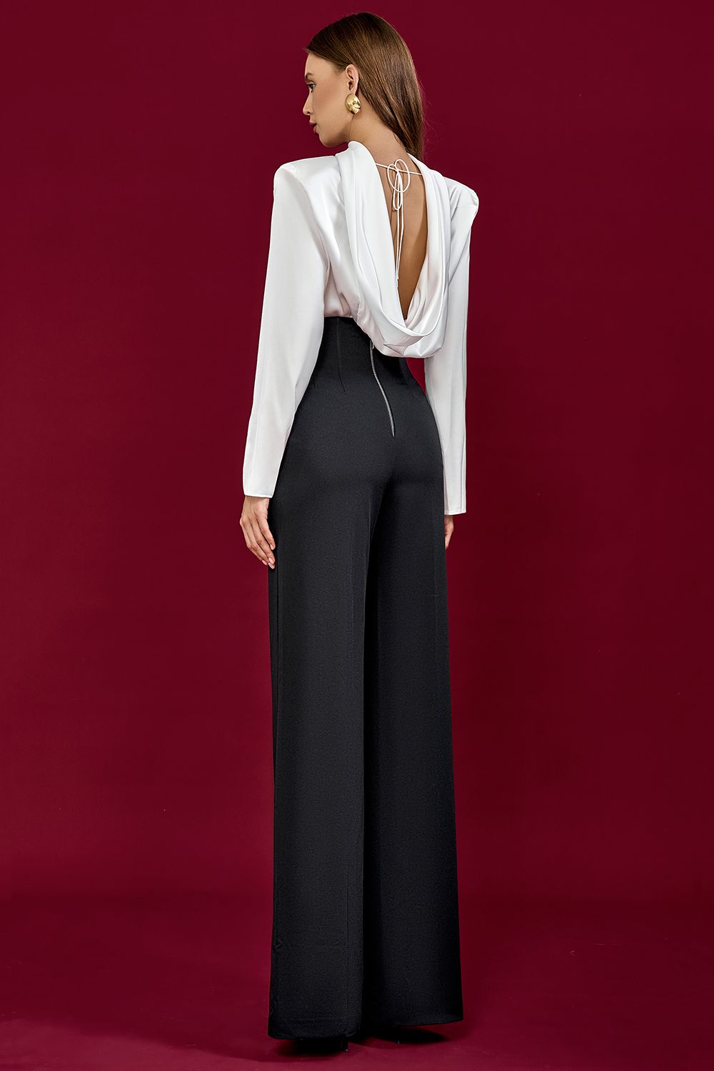 Pantalón estructurado con cinturón corsé