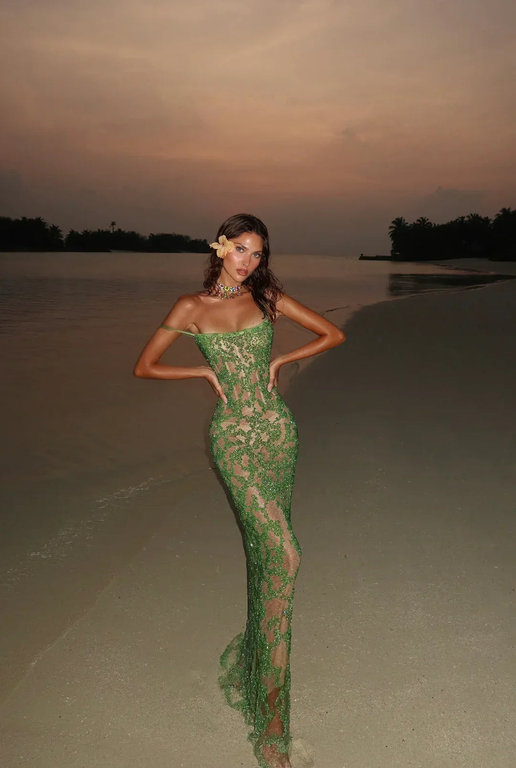 BEAD FREQUENCY LONG DRESS