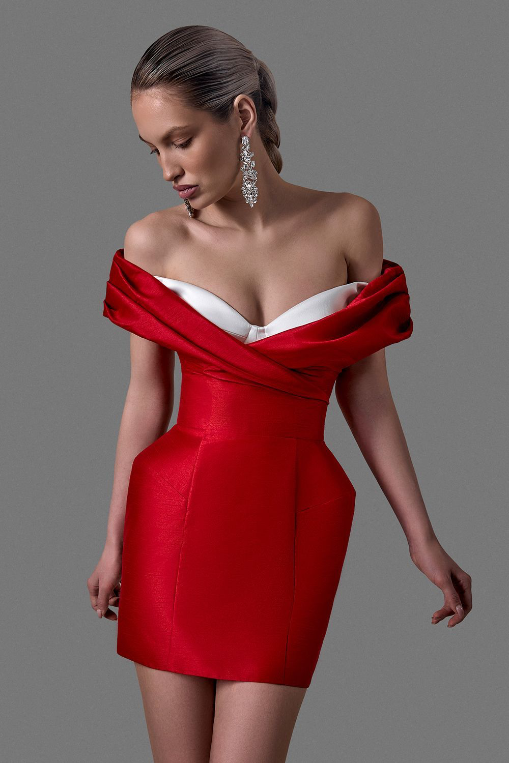 vestido con escote megan
