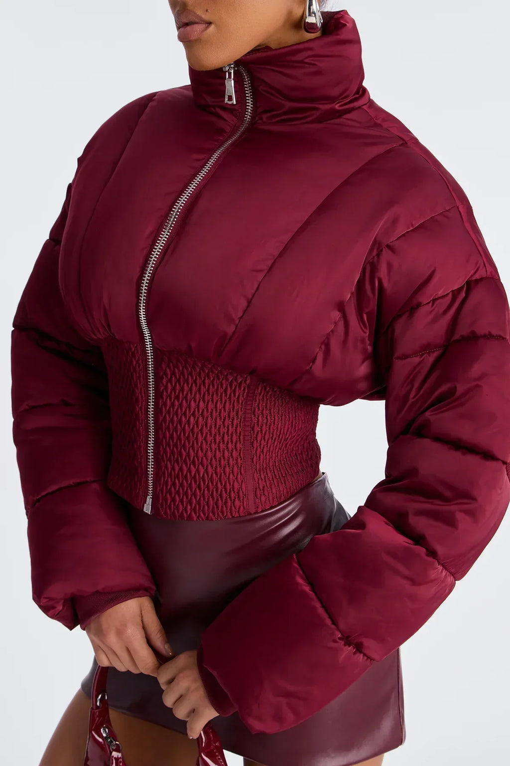 Chaqueta Puffer Corta con Cintura Corset