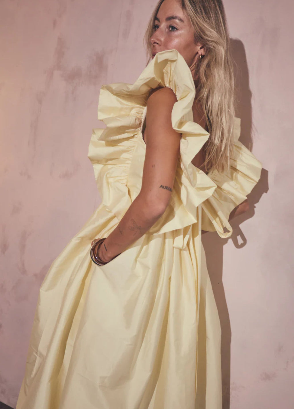 VESTIDO NELA