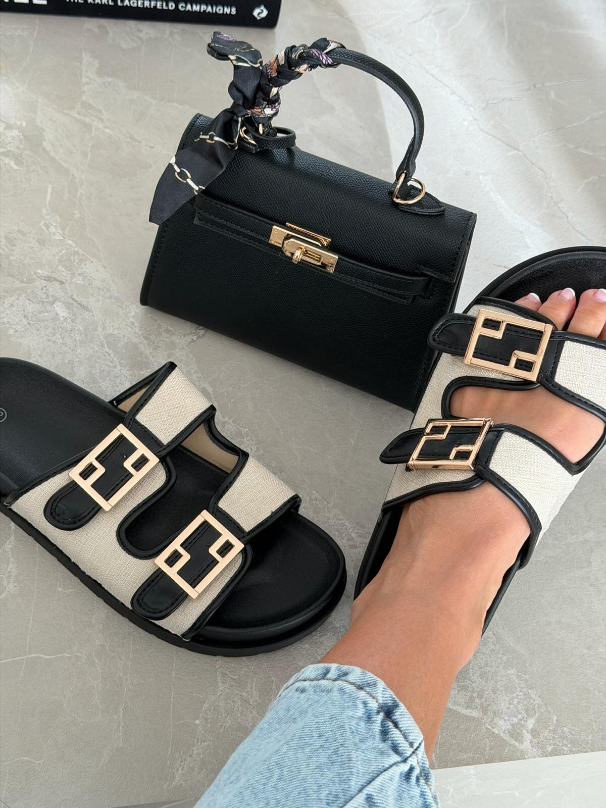 CHANCLAS ROYAL SLIDE NEGRAS Y BEIGE