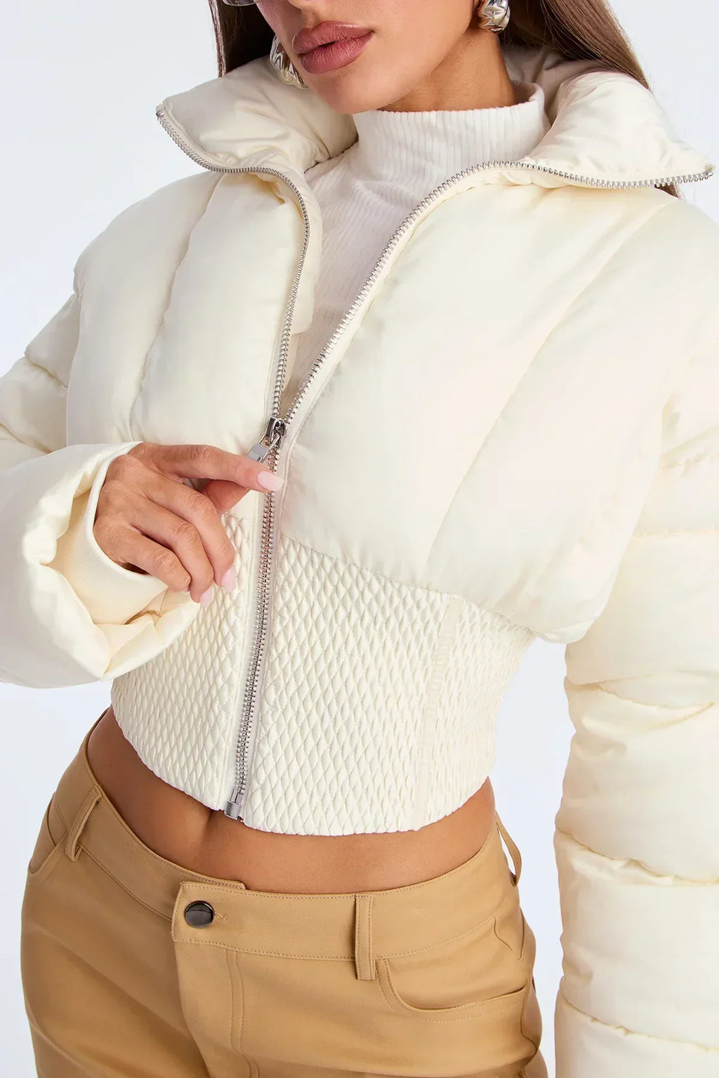 Chaqueta Puffer Corta con Cintura Corset