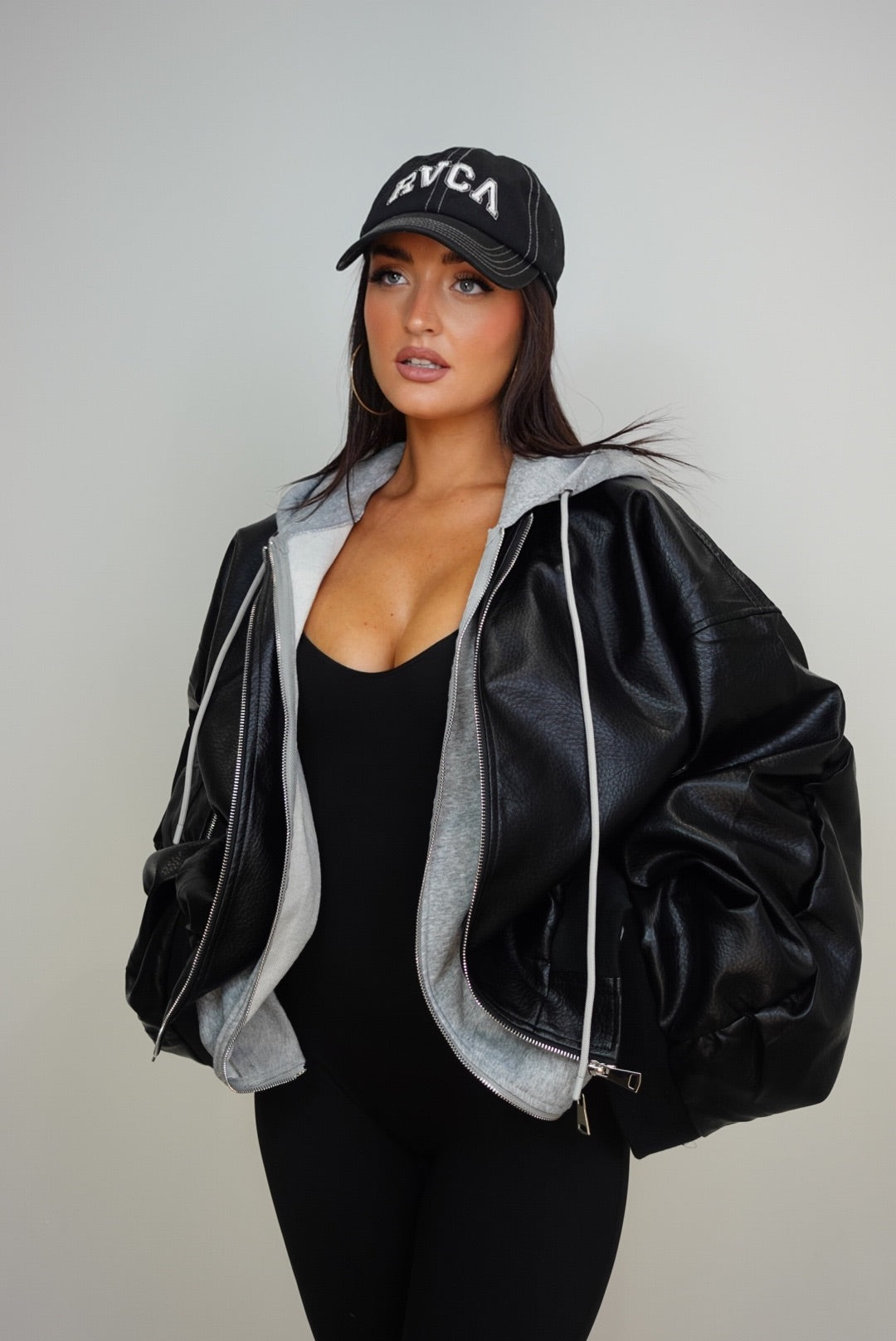 CHAQUETA SUDADERA EXTRA LOOSE NEGRA