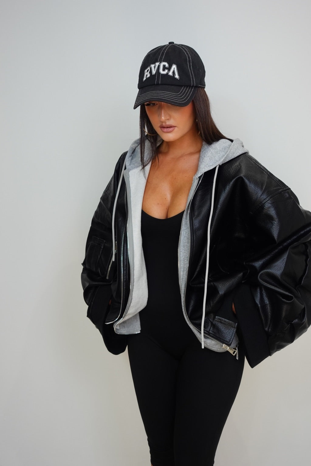 CHAQUETA SUDADERA EXTRA LOOSE NEGRA